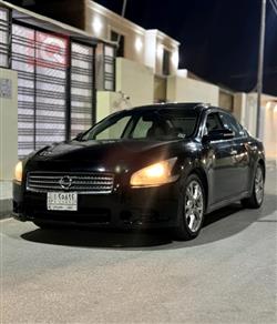 Nissan Maxima